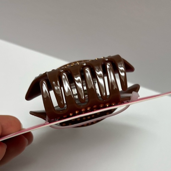 NWOT 🏈 Piper K Football Mom Game Time Tailgating Hair Claw - Picture 13 of 15